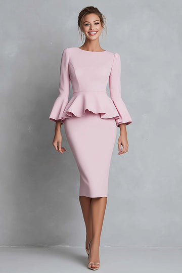 Robe de travail fourreau rose à volants avec manches